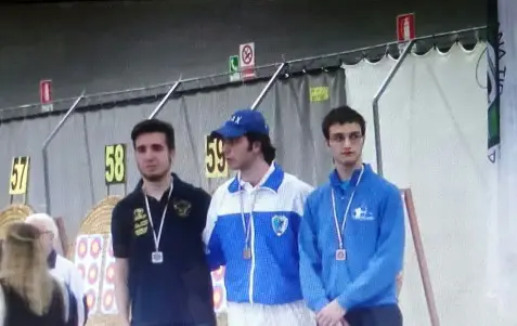 Mattia Zamboni sul podio dei Campionati Italiani indoor